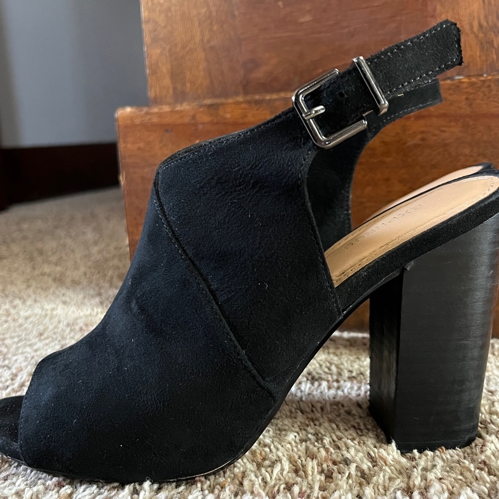 Express Black Suede Peep Toe Block Heel Sandals